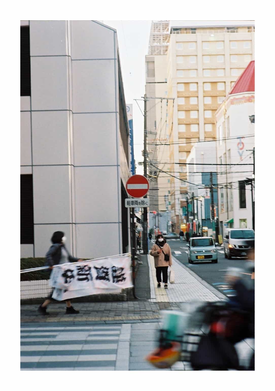 交差点の人々